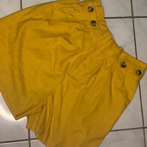 Yellow short